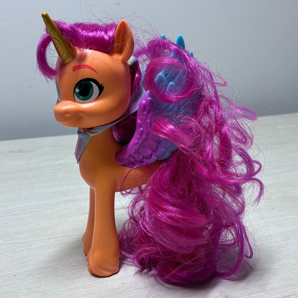 My Little Pony Sunny Starscout Alicorn Orange Figure Hasbro Toy Brushable Hair